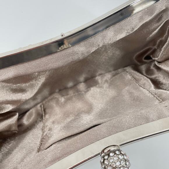 Vintage Inspired Beaded Clutch Purse With Rhinestone Clasp, Elegant, *READ* Prom - Picture 7 of 15